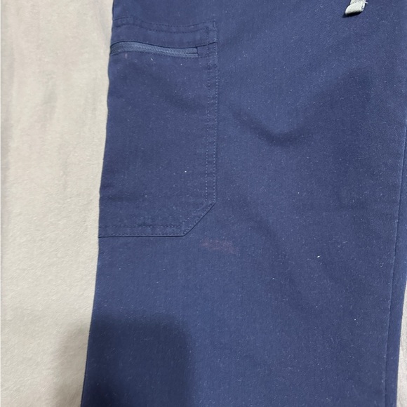 small petite yola skinny scrub pants - Picture 11 of 15